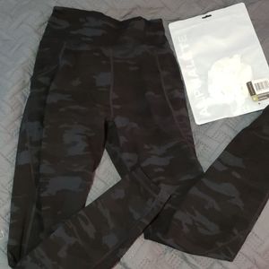 Alphalete NWT Surface Pocket Leggings (M)